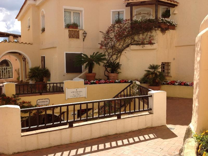 Residence Costa Ruja Portisco Luaran gambar