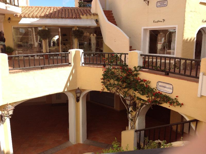 Residence Costa Ruja Portisco Luaran gambar