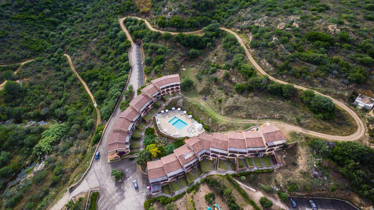 Residence Costa Ruja Portisco Luaran gambar