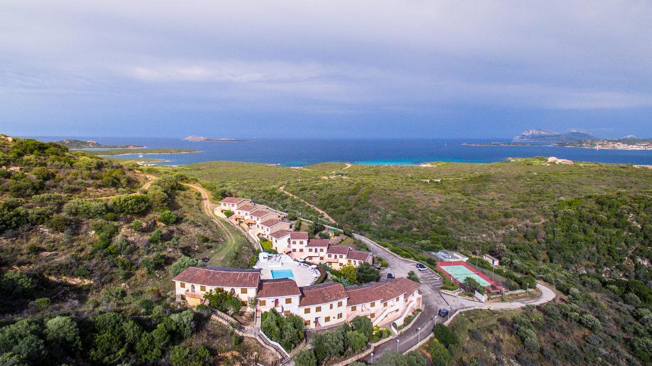 Residence Costa Ruja Portisco Luaran gambar