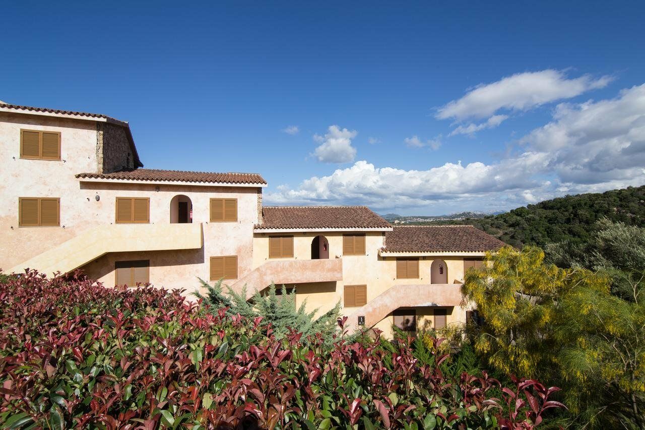 Residence Costa Ruja Portisco Luaran gambar